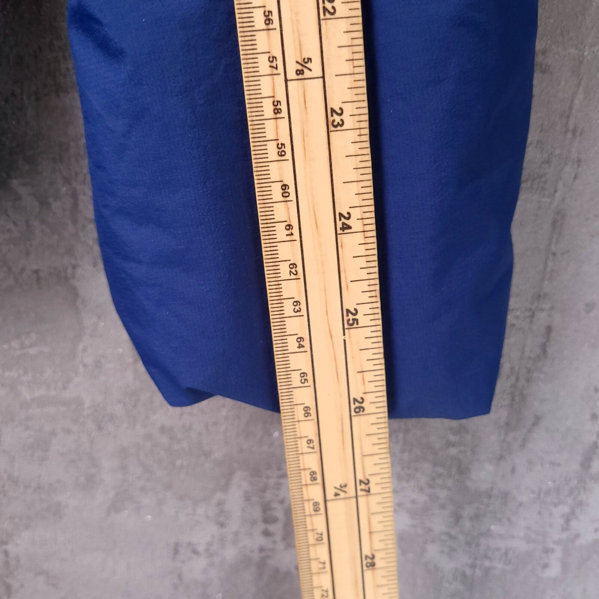 Uniqlo Down Puffer Jacket Mens Medium Regular Blue Hooded Quilted Full Zip Coat