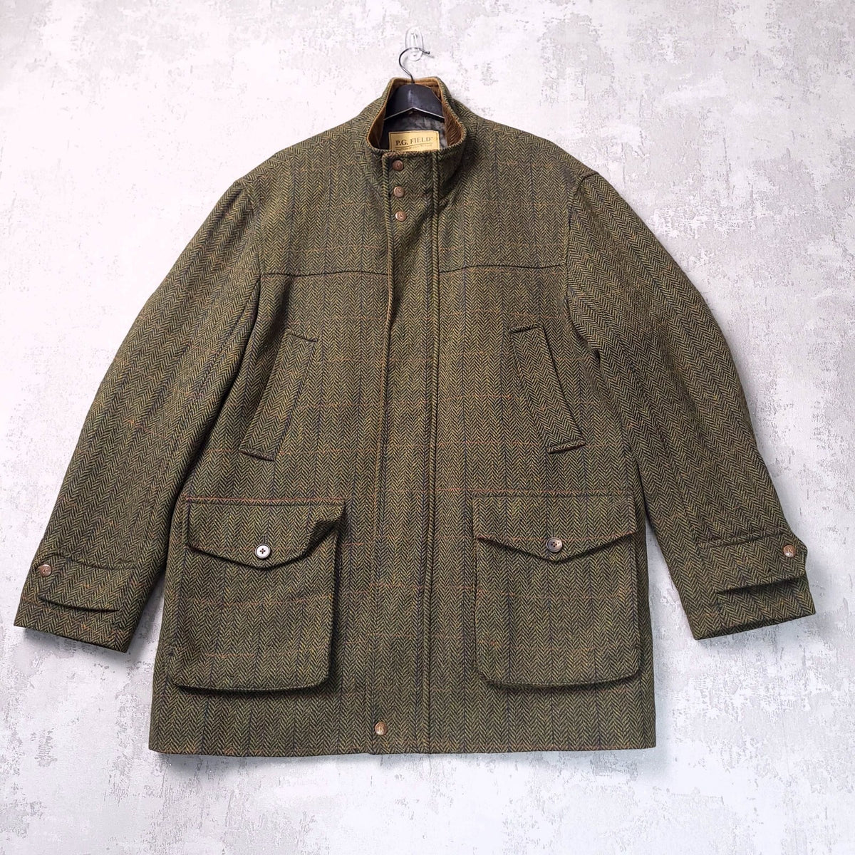 P.G. Field Tweed Field Coat Mens Large Reg Fit Olive Green Herringbone Jacket