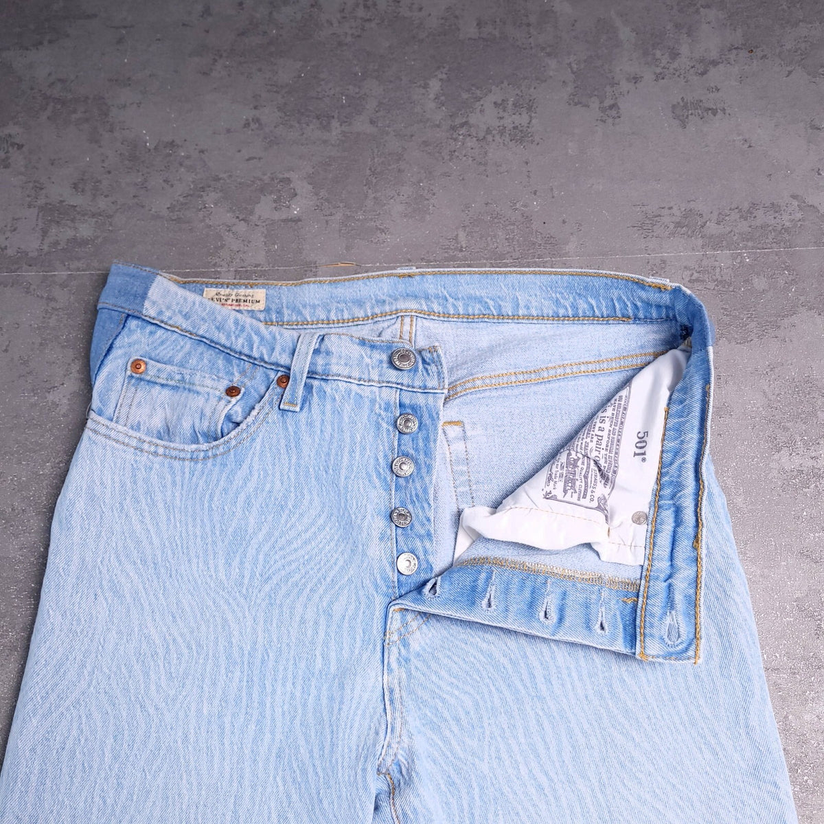 Levis 501 Jeans Womens W28 L28 Straight Leg Light Blue Wavy Print Button Fly