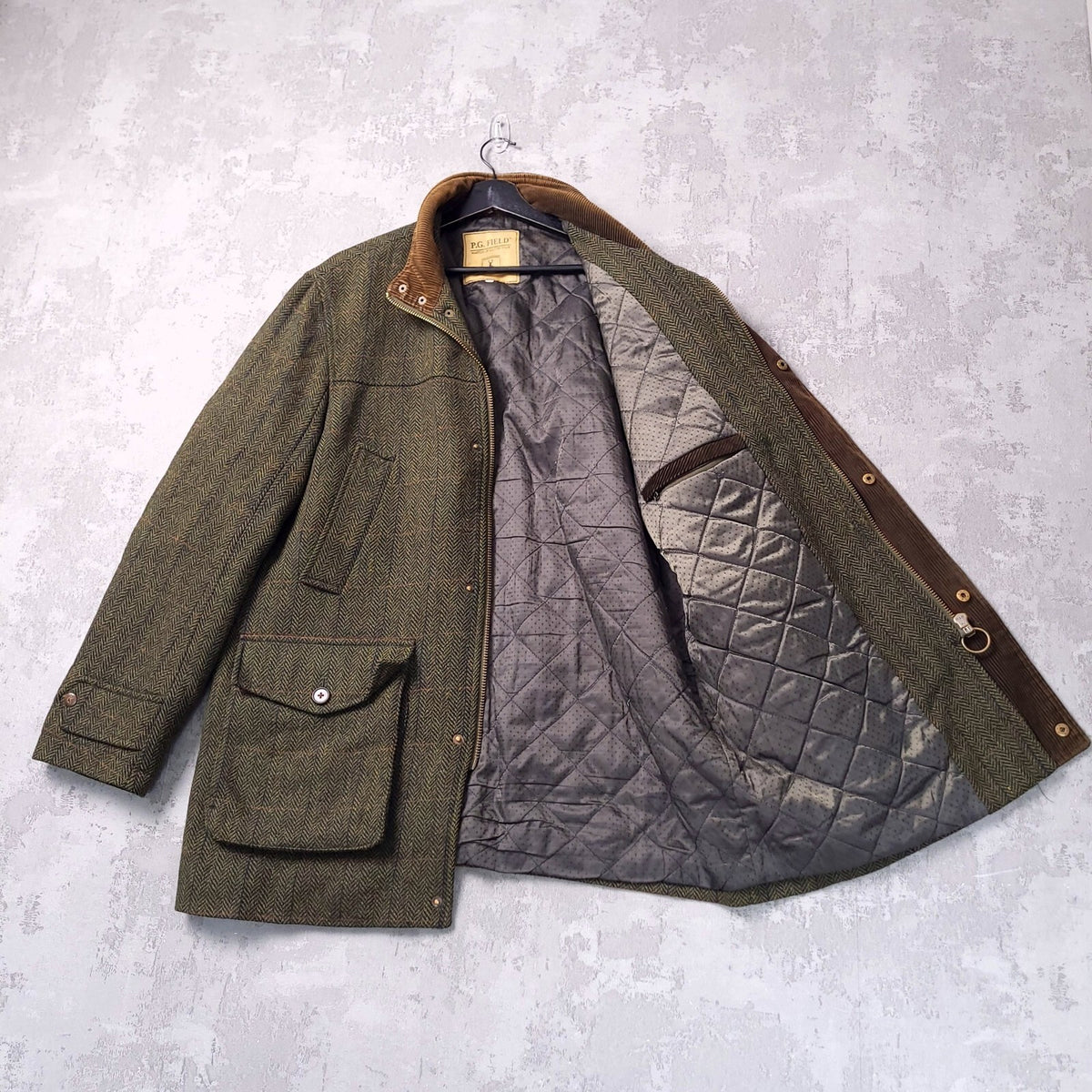 P.G. Field Tweed Field Coat Mens Large Reg Fit Olive Green Herringbone Jacket