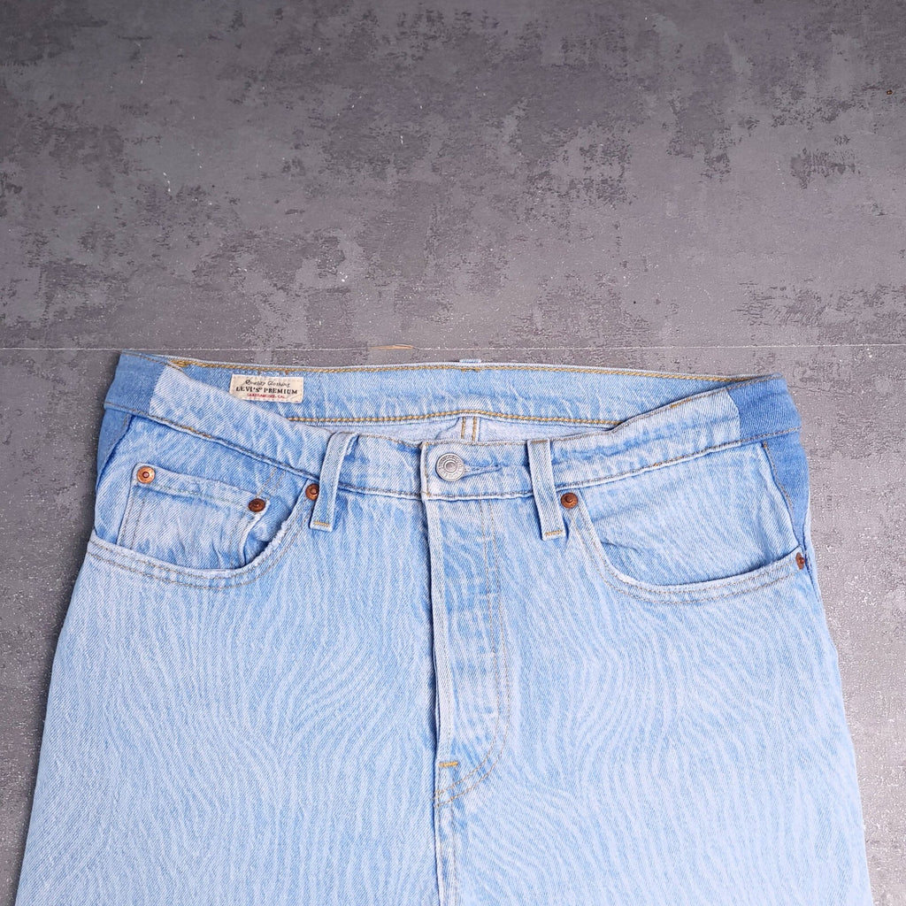 Levis 501 Jeans Womens W28 L28 Straight Leg Light Blue Wavy Print Button Fly