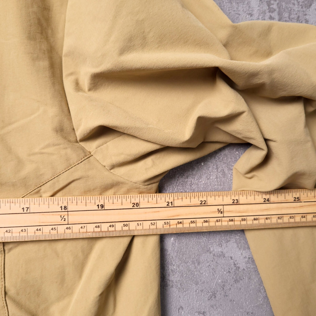 Rohan Crossborder Jacket Mens Small Tan Stretch Mesh Lined Windbreaker