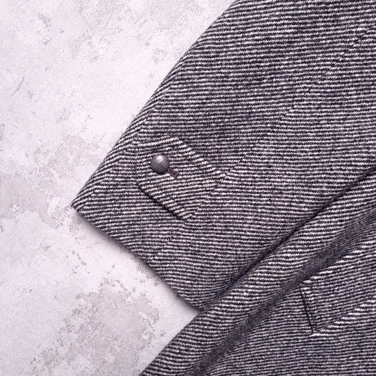 Brook Taverner Tweed Overcoat Mens 42R Regular Fit Grey Herringbone Wool Jacket